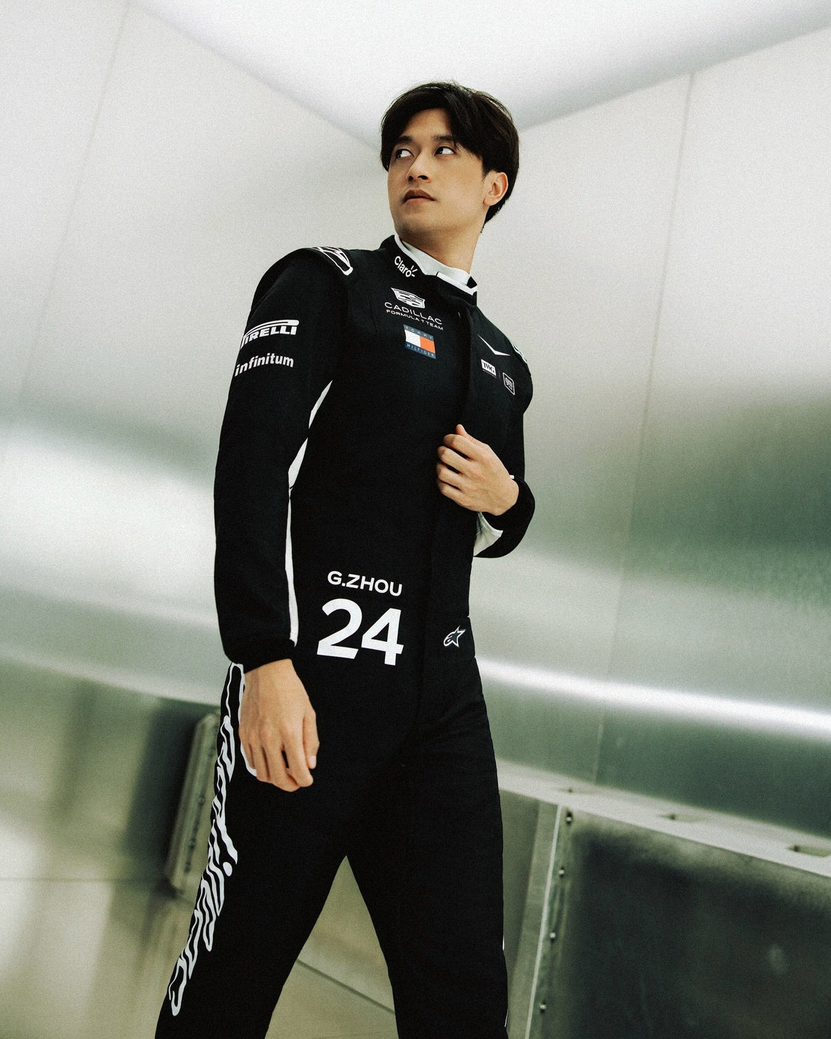 New 2026 Zhou Guanyu Cadillac F1 Racing Suit